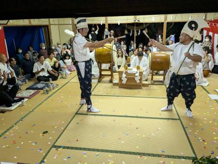 大宝郷の砂打ち夜神楽1