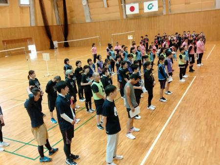 福江まち協ソフトバレー開会式の様子