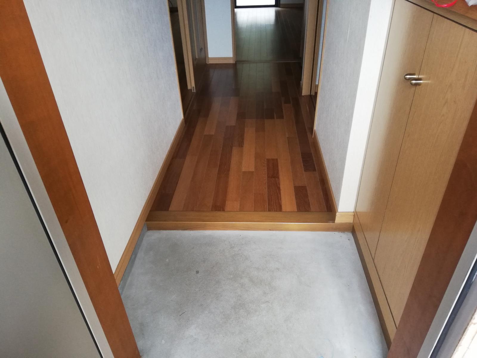 富江ap1階（玄関）