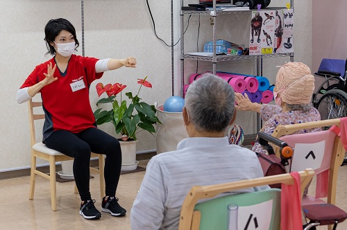 梅沢さん一覧用.jpg