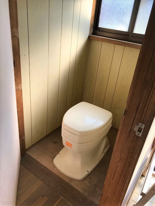 teraiトイレ前.jpeg