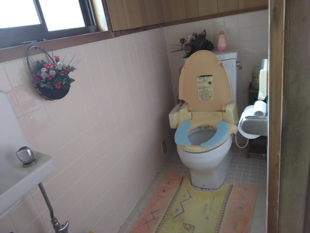 detached 上大津町