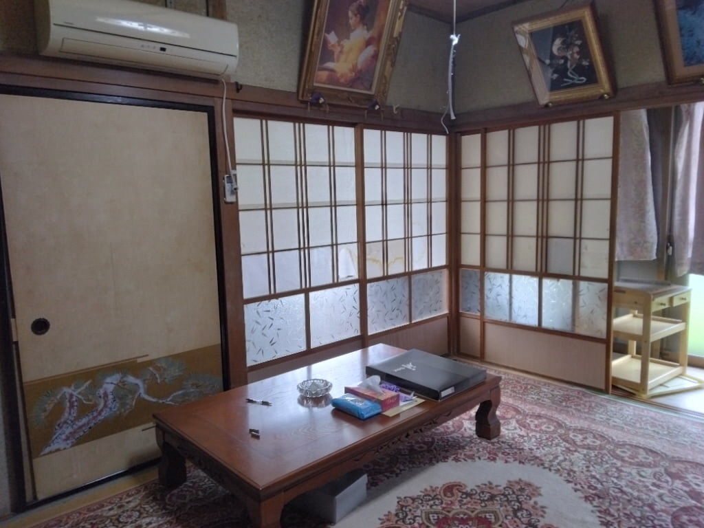 detached 上大津町