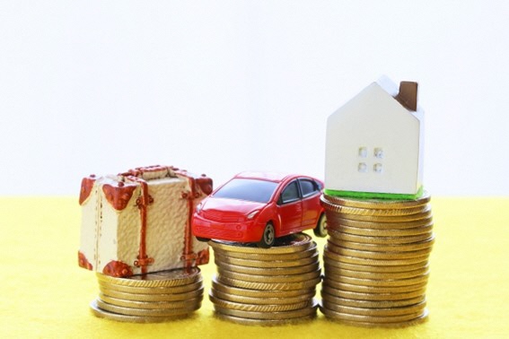 お金と車と家.jpg