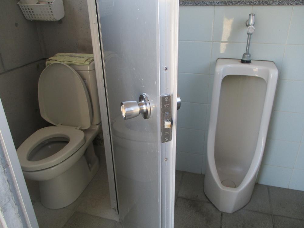 トイレ内部の画像