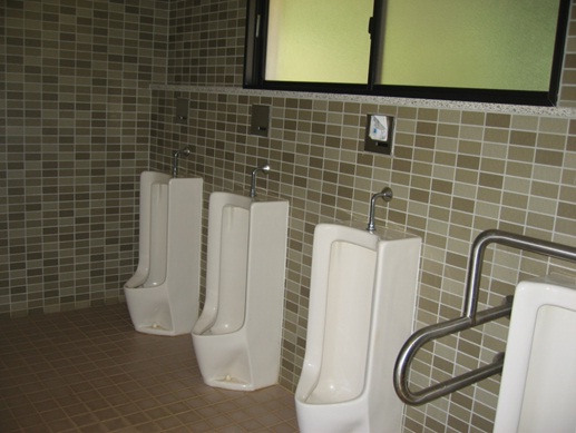 鬼岳芝生広場2の画像