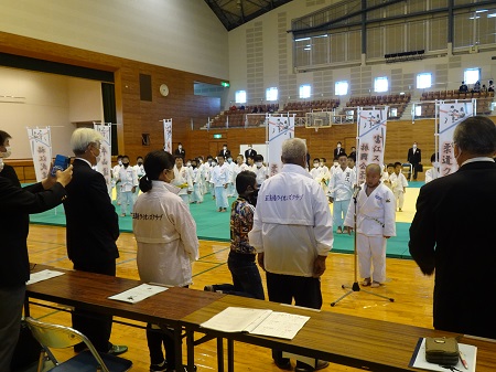 第2回ライオンズ旗争奪県下リトル少年柔道五島大会開会式の様子