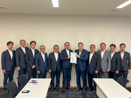 有人国境離島法の改正・延長に係る要望活動3