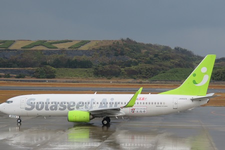 ソラシドエア旅客機