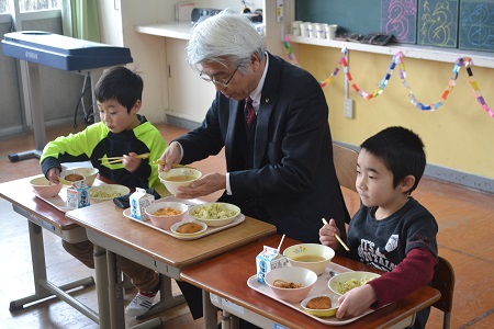 学校給食訪問2