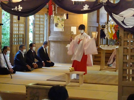 巖立神社　例大祭3