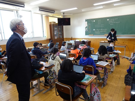 緑丘小学校GIGAスクール構想視察2