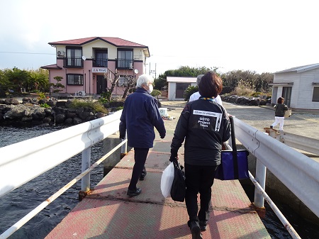 新型コロナウイルスワクチン集団接種会場視察（赤島、黄島）3