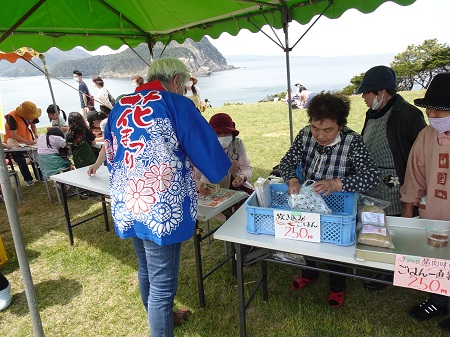 魚津ヶ崎菜の花まつり3