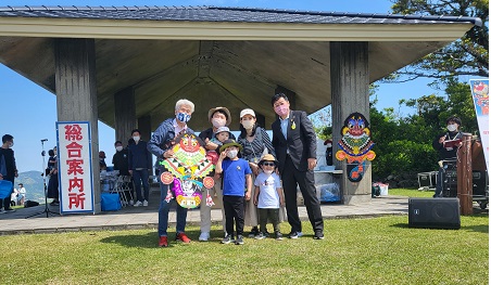 鬼岳で遊ぼう！バラモン凧揚げ大会2022