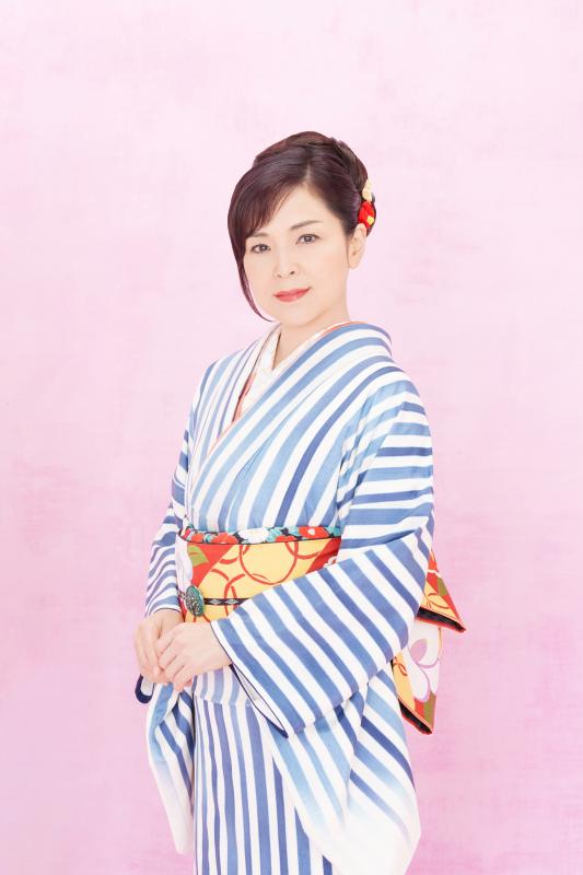 石原 詢子さんの画像