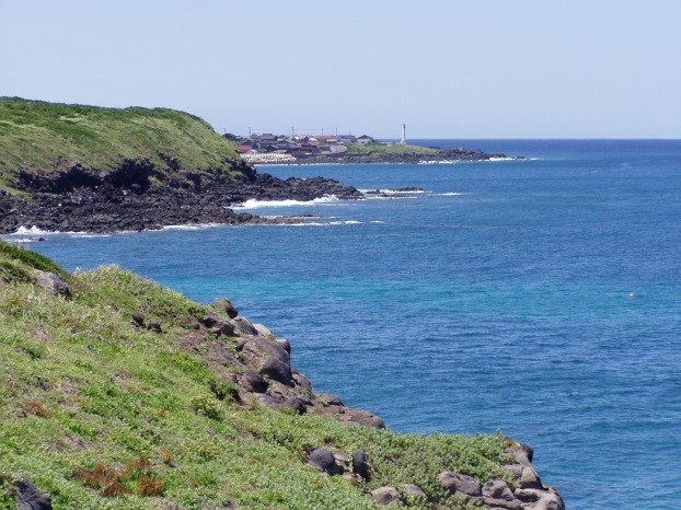 高崎草原から海岸を望むの画像