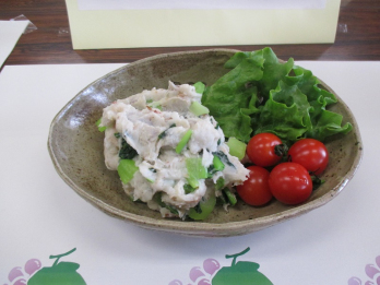 小松菜入り里芋の和風ポテトサラダ