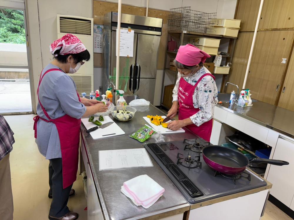 奈留支部調理の様子